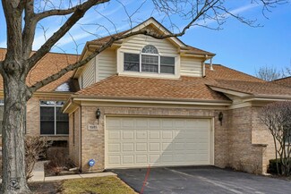 1915 Ivy Ln, Glenview, IL 60026