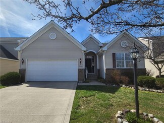10486 Townley Ct, Aurora, OH 44202