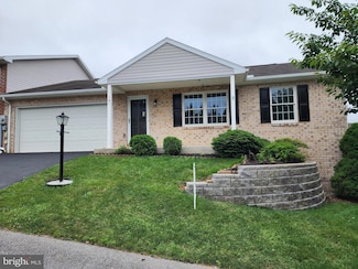 161 Elderberry Spring Ct, Waynesboro, PA 17268