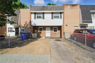 6532 Pasteur Ct, Norfolk, VA 23513
