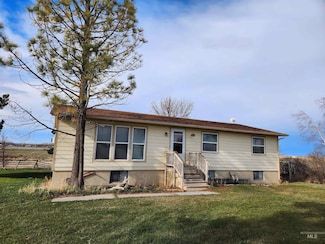 499 N 150 E, Shoshone, ID 83352