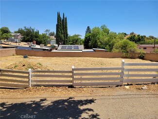 9200 Rowell Ave, Chatsworth, CA 91311