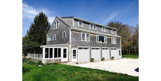 21 Little River Rd, South Dartmouth, MA 02748