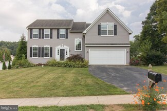 602 W 7th Ave, Parkesburg, PA 19365