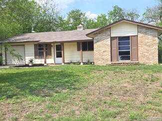 7407 Singing Brook Dr, San Antonio, TX 78227