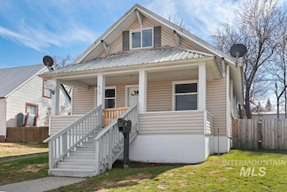515 W College Ave, Saint Maries, ID 83861