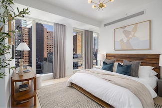 138 E 50th St Unit 28A, New York, NY 10022