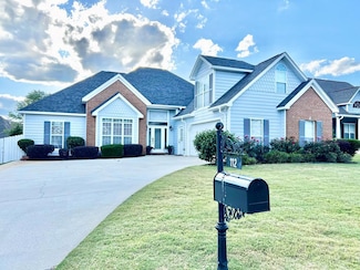 112 Madalyn Ln, Troy, AL 36079