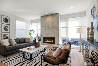 315 4th Ave S Unit 3, Kirkland, WA 98033