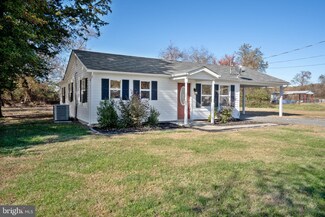 22969 Pleasant Ln, Chaptico, MD 20621