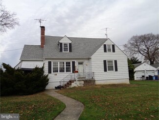 411 Hulmeville Ave, Penndel, PA 19047
