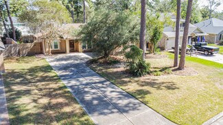 5406 Shady Gardens Dr, Kingwood, TX 77339