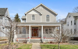 81 Deer Hill Ave, Danbury, CT 06810