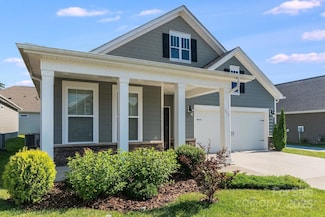 773 Summerfield Place, Flat Rock, NC 28731