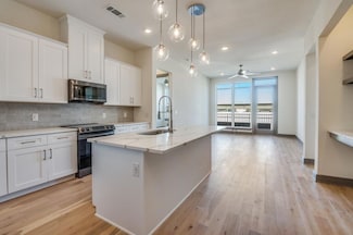 2700 Old Denton Rd Unit 4456, Carrollton, TX 75007