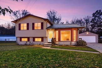 5514 Cabot St, Portage, MI 49002