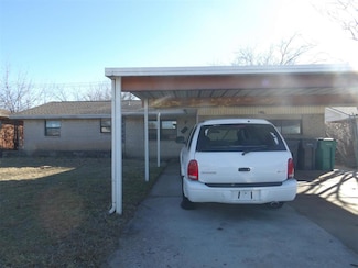 712 NE 38th St, Oklahoma City, OK 73105