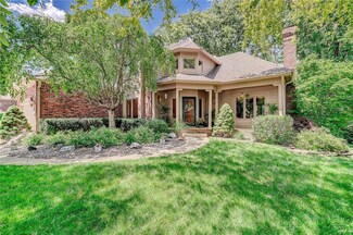 7649 Killarney Dr, Indianapolis, IN 46217