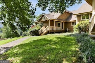 21 Meadow Ridge Dr, Hayesville, NC 28904