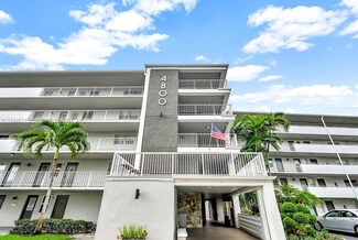 4800 Hillcrest Ln Unit 210, Hollywood, FL 33021