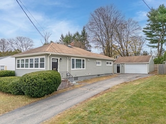 29 Bower Ave, Brockton, MA 02301