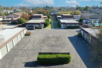 2312 Santa Ana Ave, Costa Mesa, CA 92627