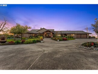3110 SW Mountain Ln, West Linn, OR 97068