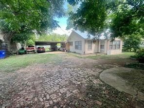 206 S Cottonwood St, Crockett, TX 75835