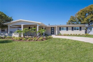 6726 Beret Dr, Orlando, FL 32809