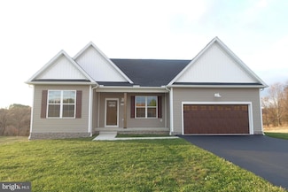 310 Steeple View Dr Unit 18, Hanover, PA 17331