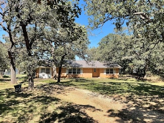 1725 County Road 529, Burleson, TX 76028