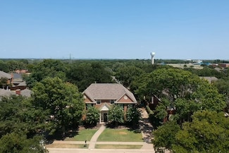 2200 Strathmore Dr, Lewisville, TX 75077