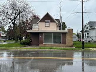 2201 Washington St, Manitowoc, WI 54220