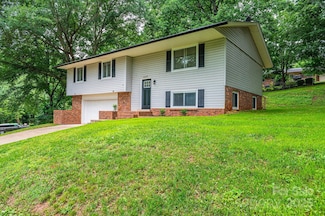 1309 Poplar Cir, Newton, NC 28658