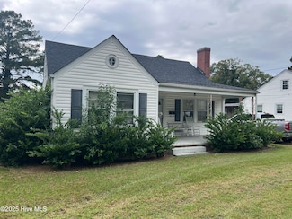 1602 N Herritage St, Kinston, NC 28501