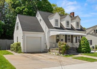23 Lenox Cir, Lawrence, MA 01843