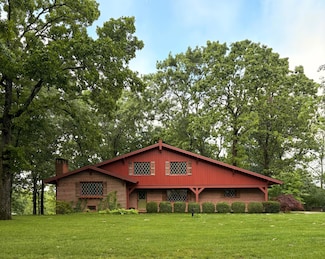 2112 Cambridge Dr, West Plains, MO 65775