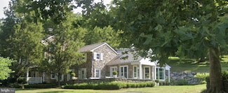 465 Clothier Springs Rd, Malvern, PA 19355