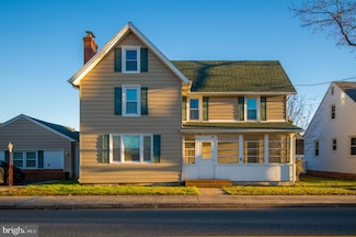 306 N Main St, Hebron, MD 21830