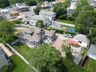 50 Milburn Ave, Baldwin, NY 11510