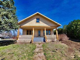 208 Main St, Gaylord, KS 67638