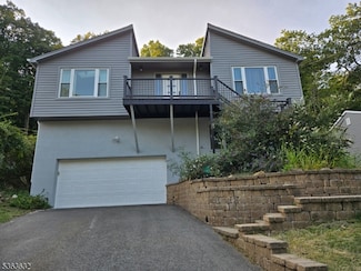 42 Algonquin Ave, Rockaway, NJ 07866