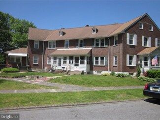 633 Jansen Ave, Essington, PA 19029