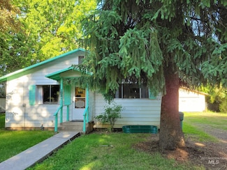 102 N Hornet Creek St, Council, ID 83612