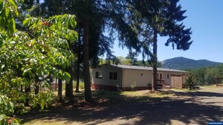 33750 Marys River Estates Rd, Philomath, OR 97370