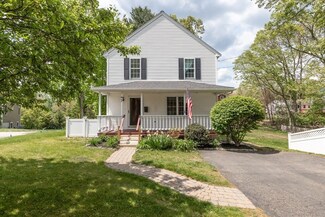 47 Farrington St, Franklin, MA 02038