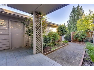 7430 SW Greens View Ct, Wilsonville, OR 97070