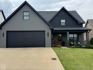 615 Prospect Valley Dr, Jonesboro, AR 72405