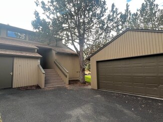 6960 Robin Ct Unit FV22B, Redmond, OR 97756