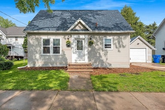 210 S Summit St, Appleton, WI 54914